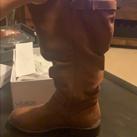 Women’s Sonoma Boots - Picture 2 of 14